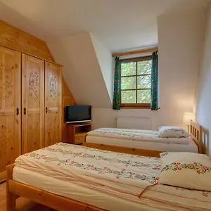 Krupówki 73 - 2-7 Person Apartament